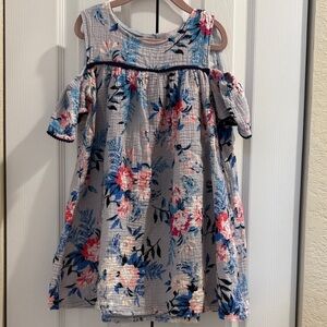 Pastourelle Floral could shoulder a Dress with Blue and Pink